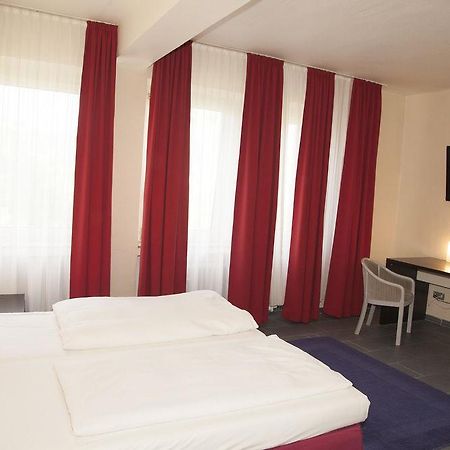 A&O Koeln Hauptbahnhof Hotel Exterior photo